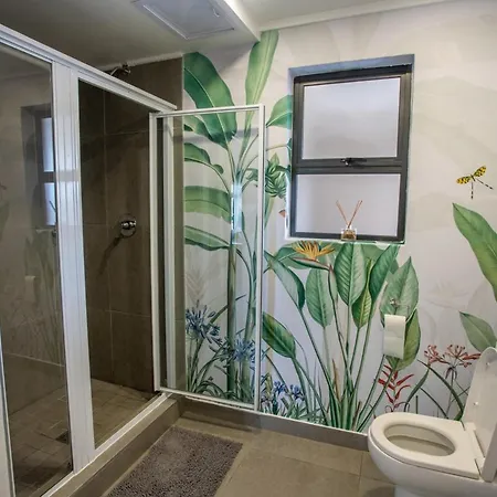 Stylish 1 Bedroom Eastpoint Durban Exterior photo