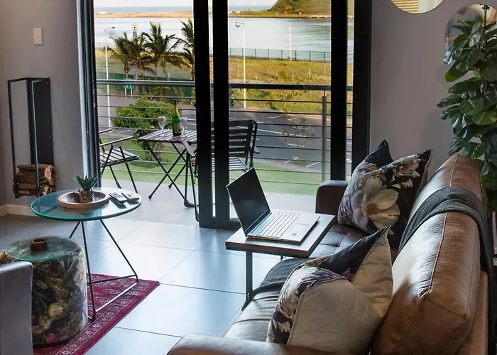 Stylish 1 Bedroom Eastpoint