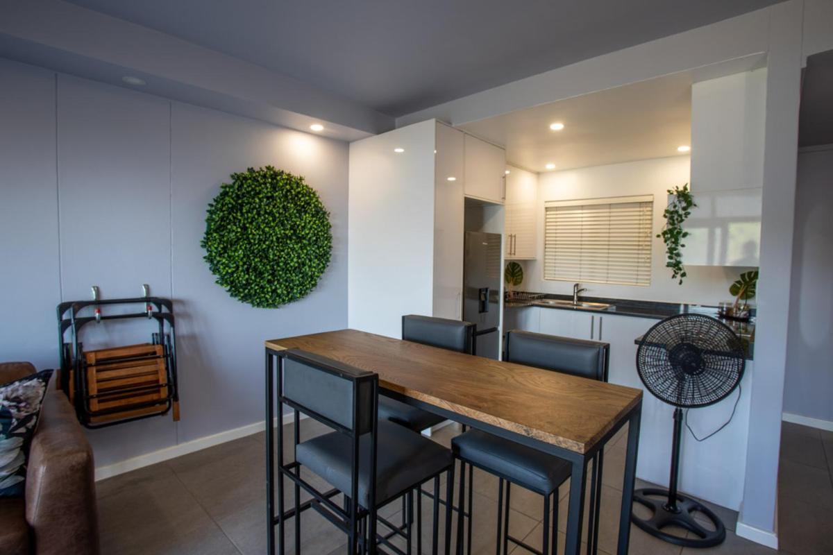 Stylish 1 Bedroom Eastpoint Apartment