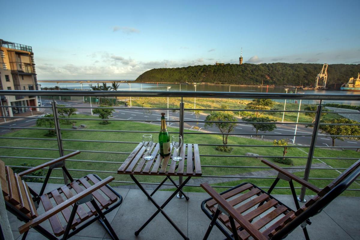 Stylish 1 Bedroom Eastpoint Apartment Durban