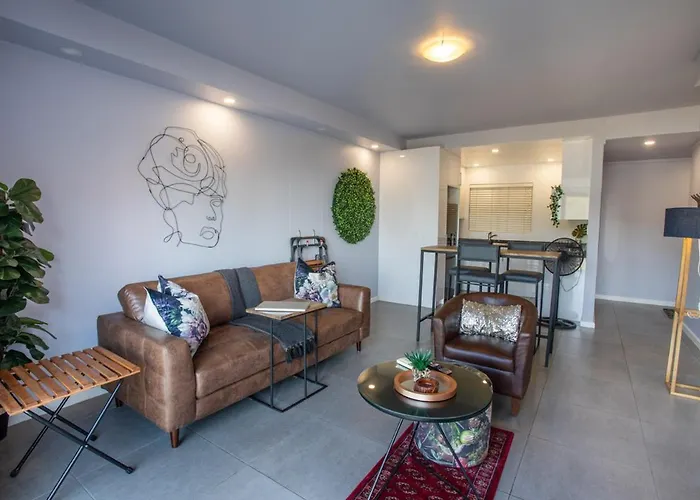 Stylish 1 Bedroom Eastpoint